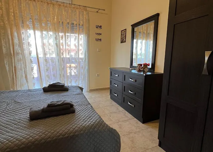 μεζονέτα θαλασσα Psakoudia