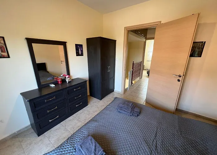 μεζονέτα θαλασσα Psakoudia