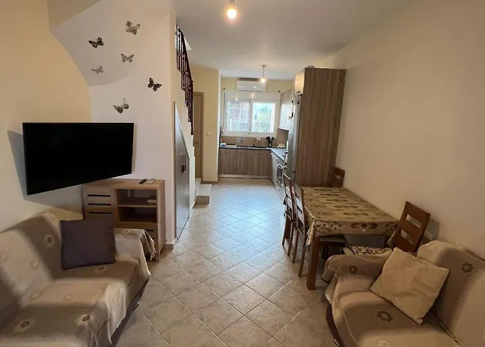 μεζονέτα θαλασσα * Psakoudia